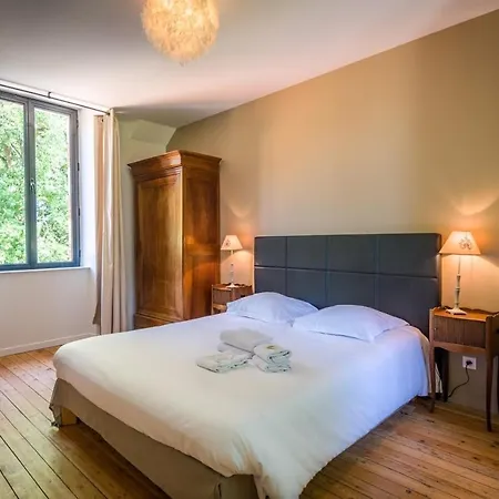 Le De La Foret Holiday home